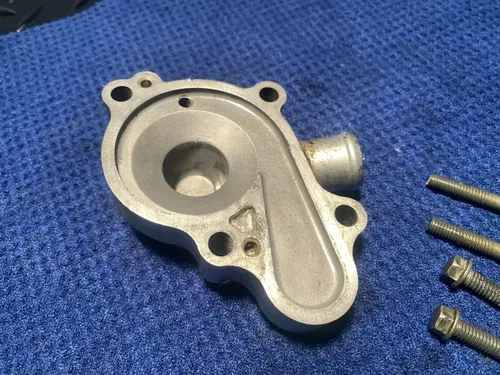 1999 YAMAHA YZ125 WATER PUMP COVER OEM YZ125 Yamaha YZ125