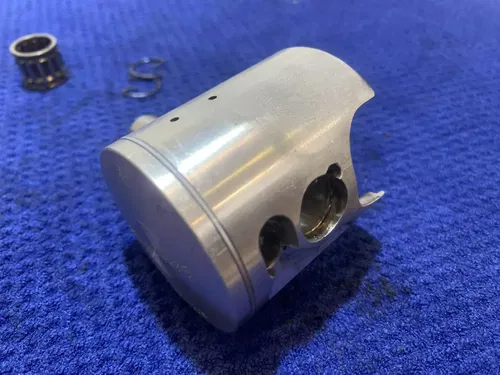 2004 Yamaha YZ85 OEM PISTON PIN CLIP ASSEMBLY YZ85 YAMAHA TOP END KIT 2004 YZ 85
