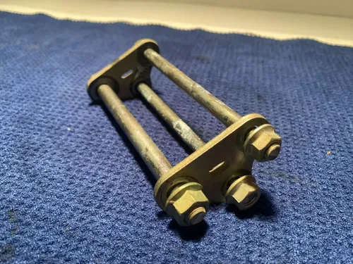 2011 Honda CRF450R Engine Motor Mount Hanger Plate Bolt NUT ASSEMBLY OEM MOUNTS