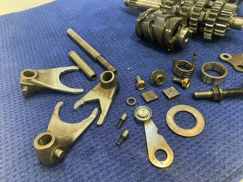 2001 00-01 YZ125 YZ 125 Transmission Gearbox Main Counter Shaft Shift Forks Drum