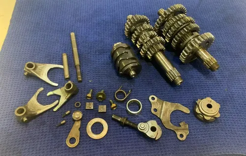 2001 00-01 YZ125 YZ 125 Transmission Gearbox Main Counter Shaft Shift Forks Drum