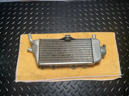 2003 YZ125 Right Side Radiator OEM Fill Side Cap 5NY-12461-00-00 Yamaha YZ 02-04