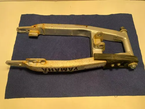 2003 YAMAHA TTR125 TTR125E SMALL WHEEL OEM SWINGARM SWING ARM SUSPENSION ARM OEM