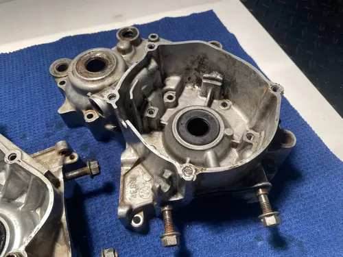 1997 93-01 YZ80 ENGINE SET CRANKCASE BOTTOM END GEAR BOX CARTER 4ES-15121-02-00