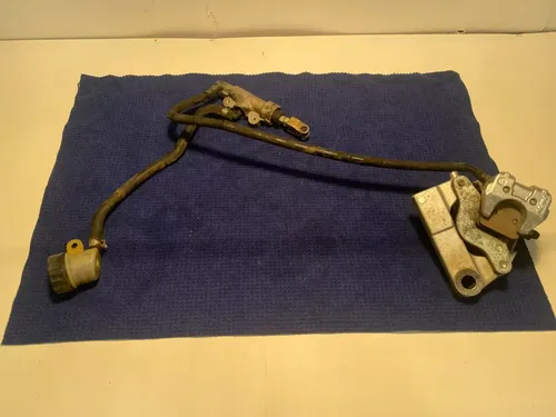 2002 02 Yamaha YZ85 YZ 85 Rear Brake Master Cylinder Caliper Hose Line Guard OEM