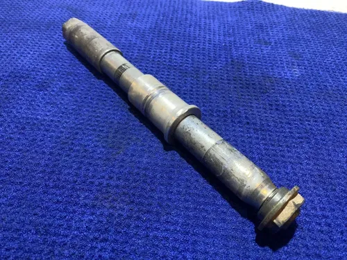 1998 YZ 125 Front Wheel Axle Spindle Pivot Bolt Nut With Spacers OEM Yamaha YZ