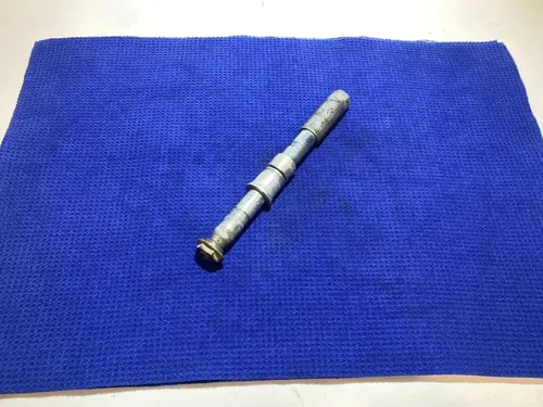 1998 YZ 125 Front Wheel Axle Spindle Pivot Bolt Nut With Spacers OEM Yamaha YZ
