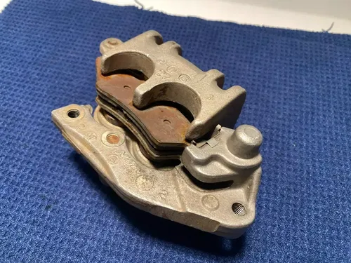 2002 YZ250f Front Brake Caliper NISSIN Pads Piston YAMAHA YZ250F OEM 00-02