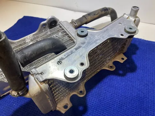 1998 96-01 YZ 125 Right & Left Side Radiator OEM Fill Side Cap Yamaha YZ 125 OEM