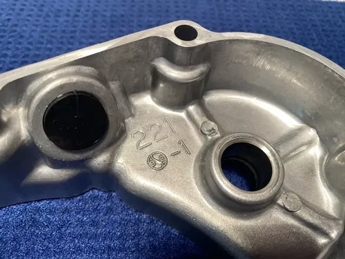2002 00-02 KX125 KX 125 Inner Intermediate Clutch Cover Water Pump Housing Case