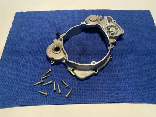 2002 00-02 KX125 KX 125 Inner Intermediate Clutch Cover Water Pump Housing Case