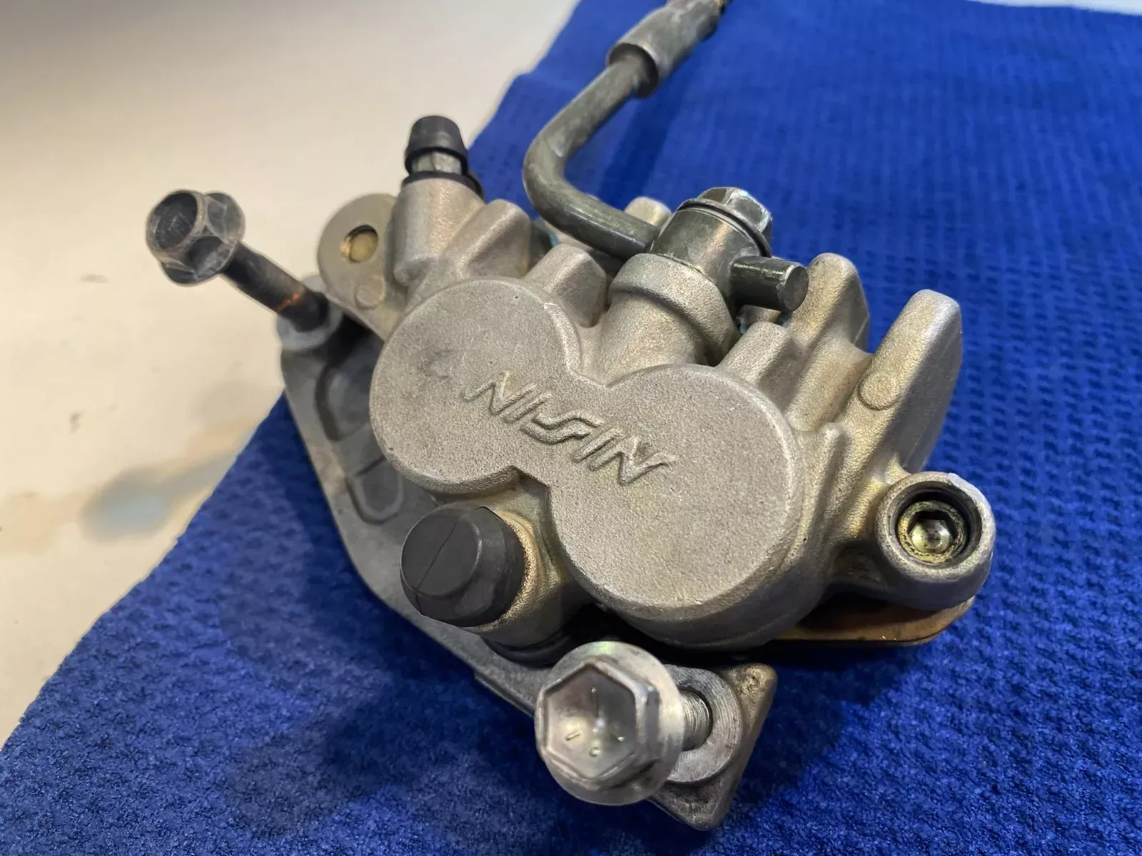 2002 RM125 RM 125 OEM Front Brake System Master Cylinder Caliper Bracket #YZ98