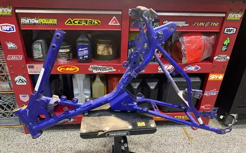 2003 Yamaha TTR 125 MAIN FRAME CHASSIS OEM FRAME YAMAHA TTR 125 WITH/PAPERS