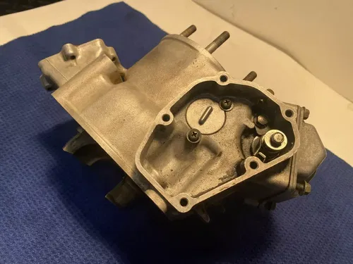 1998 SUZUKI RM250 RM 250 OEM ENGINE MOTOR CYLINDER BORE JUG HEAD TOP END 96-00