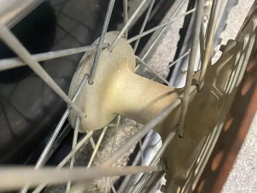 2000 RM 125 COMPLETE FRONT WHEEL 21 RIM TIRE GENUINE SUZUKI RM125 FRONT WHEEL #2