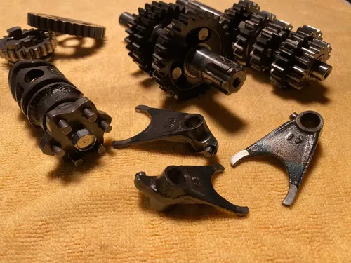 Kawasaki KX80/KX100 OEM Transmission Gears Shift Fork assembly 1992-1997