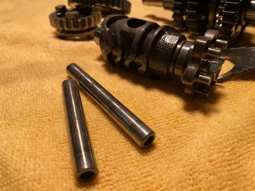 Kawasaki KX80/KX100 OEM Transmission Gears Shift Fork assembly 1992-1997