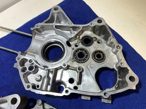 2003-2009 Kawasaki KLX110 OEM CASES LEFT AND RIGHT CRANK CASE SET ASSEMBLY #08