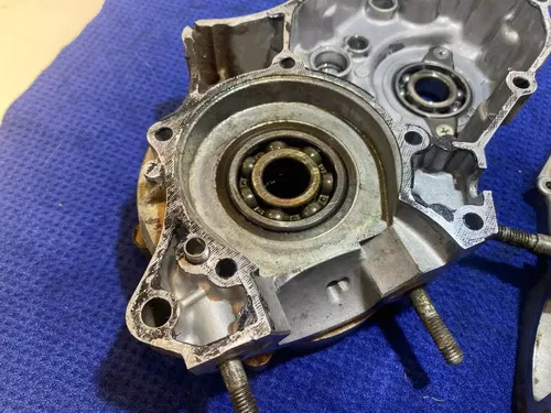 2007 Kawasaki KX85 KX 85 ENGINE MOTOR CRANKCASE CRANK CASES Left Right Case