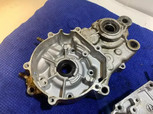 2007 Kawasaki KX85 KX 85 ENGINE MOTOR CRANKCASE CRANK CASES Left Right Case