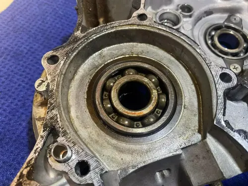 2007 Kawasaki KX85 KX 85 ENGINE MOTOR CRANKCASE CRANK CASES Left Right Case