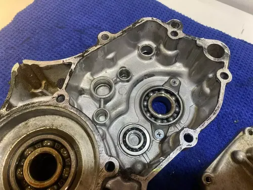 2007 Kawasaki KX85 KX 85 ENGINE MOTOR CRANKCASE CRANK CASES Left Right Case
