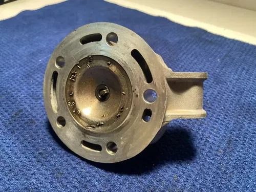 2006 YAMAHA YZ125 ENGINE MOTOR CYLINDER HEAD YAMAHA YZ125 1C3-11111-11-00 2006