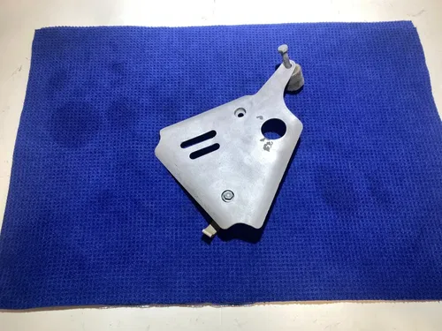 1998 YZ 125 WORKS CONNECTION FRAME PROTECTOR GUARD PLATE COVER SHIELD YAMAHA YZ