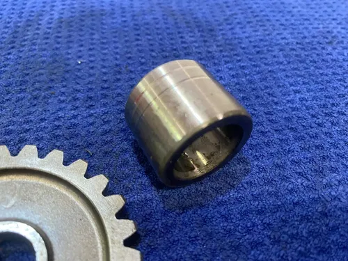 2001 YAMAHA YZ 125 OEM IDLE & PRIMARY GEAR OEM YAMAHA YZ125 PRIMARY IDLE GEARS