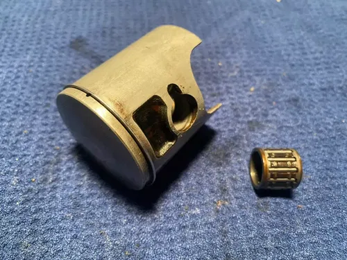 1997-2001 YAMAHA YZ80 PISTON AND PIN ASSEMBLY YAMAHA YZ80 PISTON RINGS