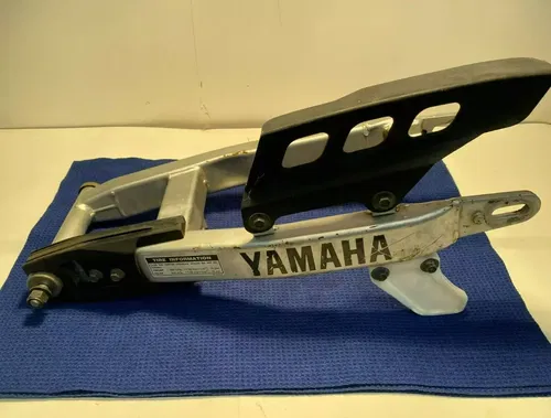 2003 YAMAHA TTR125 TTR125E SMALL WHEEL OEM SWINGARM SWING ARM SUSPENSION ARM #2