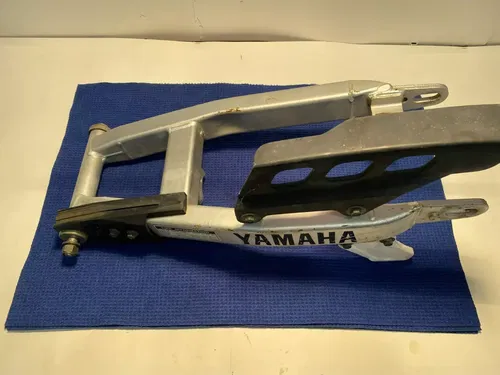 2003 YAMAHA TTR125 TTR125E SMALL WHEEL OEM SWINGARM SWING ARM SUSPENSION ARM #2