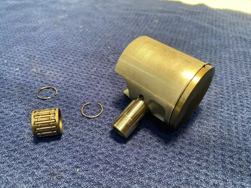 2003 Yamaha YZ85 OEM PISTON PIN CLIP ASSEMBLY YZ85 YAMAHA TOP END KIT 2003