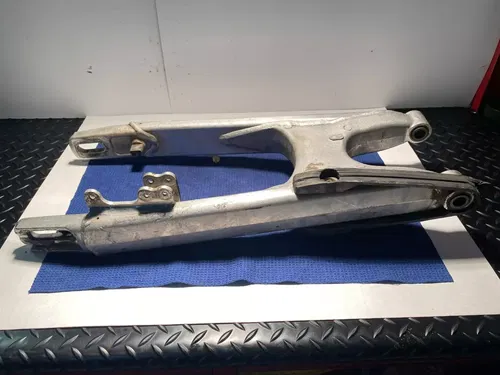 2004 KTM 525 EXC OEM SWING ARM KTM 525 EXC SWING ARM OEM KTM 525