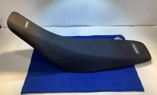 2001 YZ125 YAMAHA YZ125 YZ 125 250 YZ250 SDG Seat Complete With Pan Foam Cover