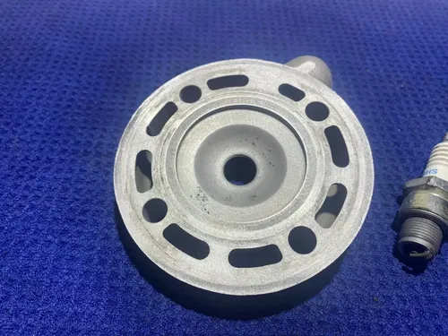 2007 Yamaha YZ85 YZ 85 OEM CYLINDER HEAD FOR BIG BORE YZ85 YAMAHA SPARK PLUG OEM