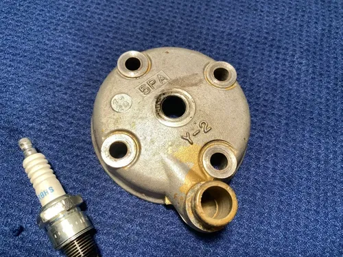 2007 Yamaha YZ85 YZ 85 OEM CYLINDER HEAD FOR BIG BORE YZ85 YAMAHA SPARK PLUG OEM