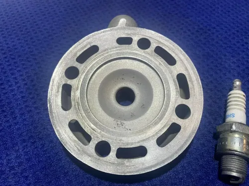 2007 Yamaha YZ85 YZ 85 OEM CYLINDER HEAD FOR BIG BORE YZ85 YAMAHA SPARK PLUG OEM