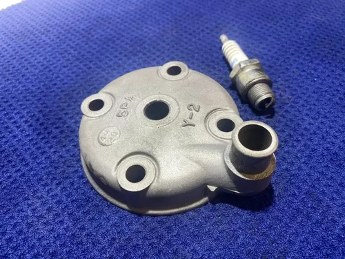 2007 Yamaha YZ85 YZ 85 OEM CYLINDER HEAD FOR BIG BORE YZ85 YAMAHA SPARK PLUG OEM