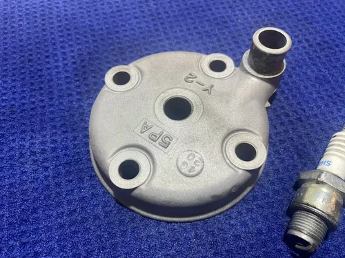 2007 Yamaha YZ85 YZ 85 OEM CYLINDER HEAD FOR BIG BORE YZ85 YAMAHA SPARK PLUG OEM