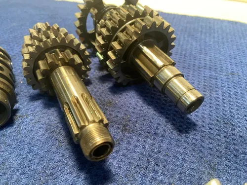 99-02 KAWASAKI KX125 KX 125 OEM ENGINE TRANSMISSION TRANNY ASSEMBLY GEARS 2002