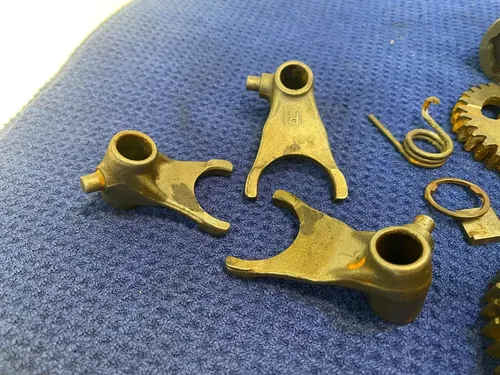 1998 HONDA 96-07 CR80R CR85R OEM TRANSMISSION TRANNY TRANS SHIFT FORKS GEARBOX