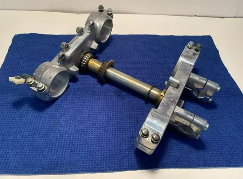 2000 Yamaha YZ 250 Front Fork Clamps Upper & OEM Lower Triple Tree ASSEMBLY