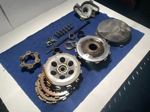 2005 KTM 950 ADVENTURE OEM COMPLETE BOTTOM END ASSEMBLY CASES & CRANK RUNNING