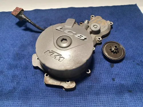2005 KTM 950 ADVENTURE OEM COMPLETE BOTTOM END ASSEMBLY CASES & CRANK RUNNING