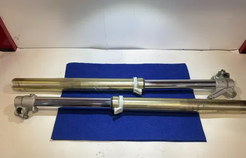 1996 - 2000 SUZUKI RM 250 FORKS FRONT Suspension OEM FORKS SUZUKI RM 250 1999