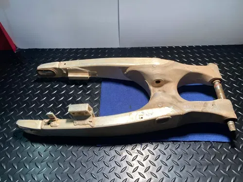 2002 YZ250F SWING ARM OEM YAMAHA 2002 YZ250F OEM YAMAHA SWING ARM