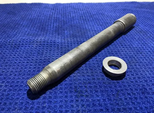 2015 YAMAHA YZ125 OEM FRONT AXLE FRONT WHEEL RIM PIVOT BOLT AXEL 1C3-25381-90-00