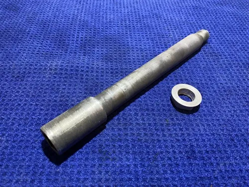 2015 YAMAHA YZ125 OEM FRONT AXLE FRONT WHEEL RIM PIVOT BOLT AXEL 1C3-25381-90-00
