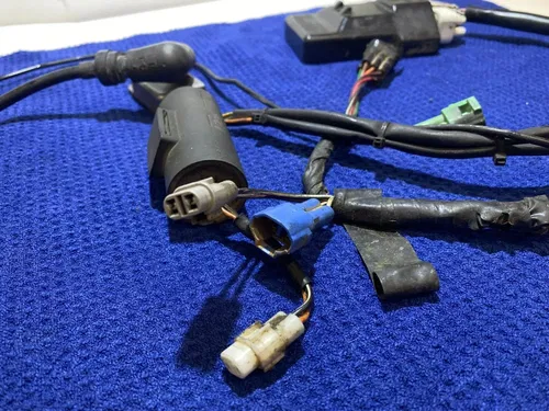 1999 96-00 RM250 RM 250 ECU CDI Igniter Wire Harness Ignition Coil Electrical 99